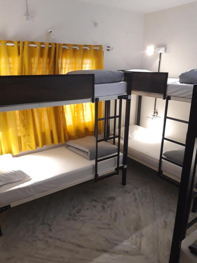 Chirpy Co-Living Space & Hostel Bangalore Luaran gambar