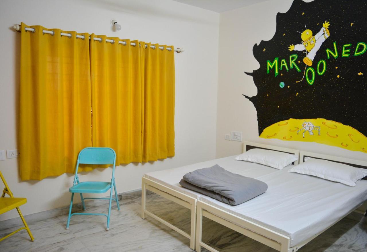 Chirpy Co-Living Space & Hostel Bangalore Luaran gambar